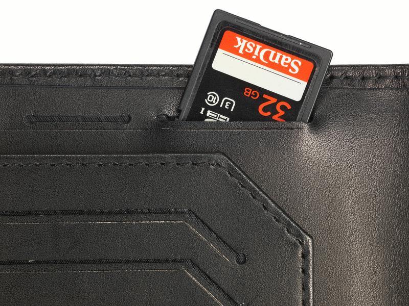 Victorinox Altius Edge Leibnitz Futrola za Pasoš – slika 4