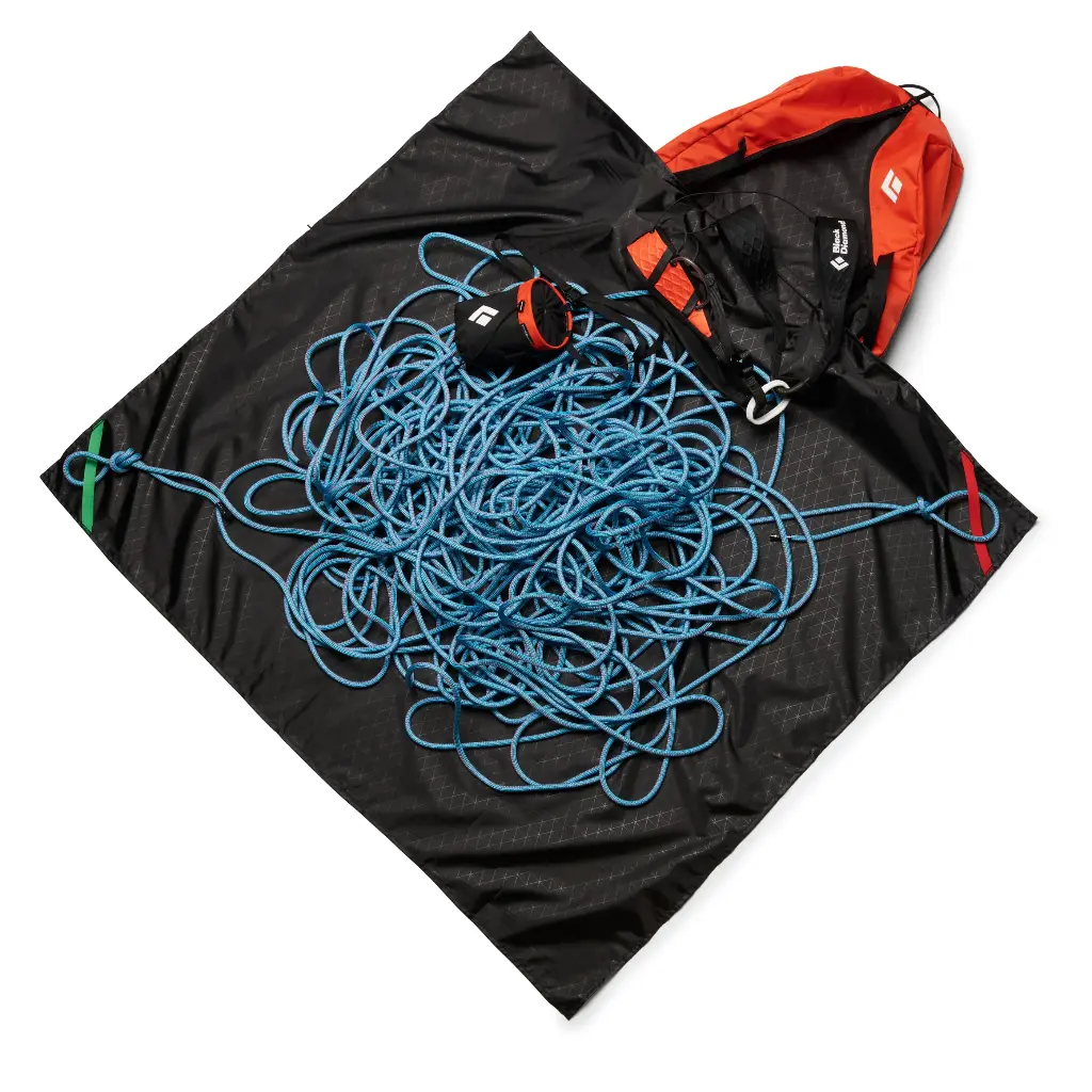 681297_8001_TEAM_STONE_42_DUFFEL_Octane_04.webp