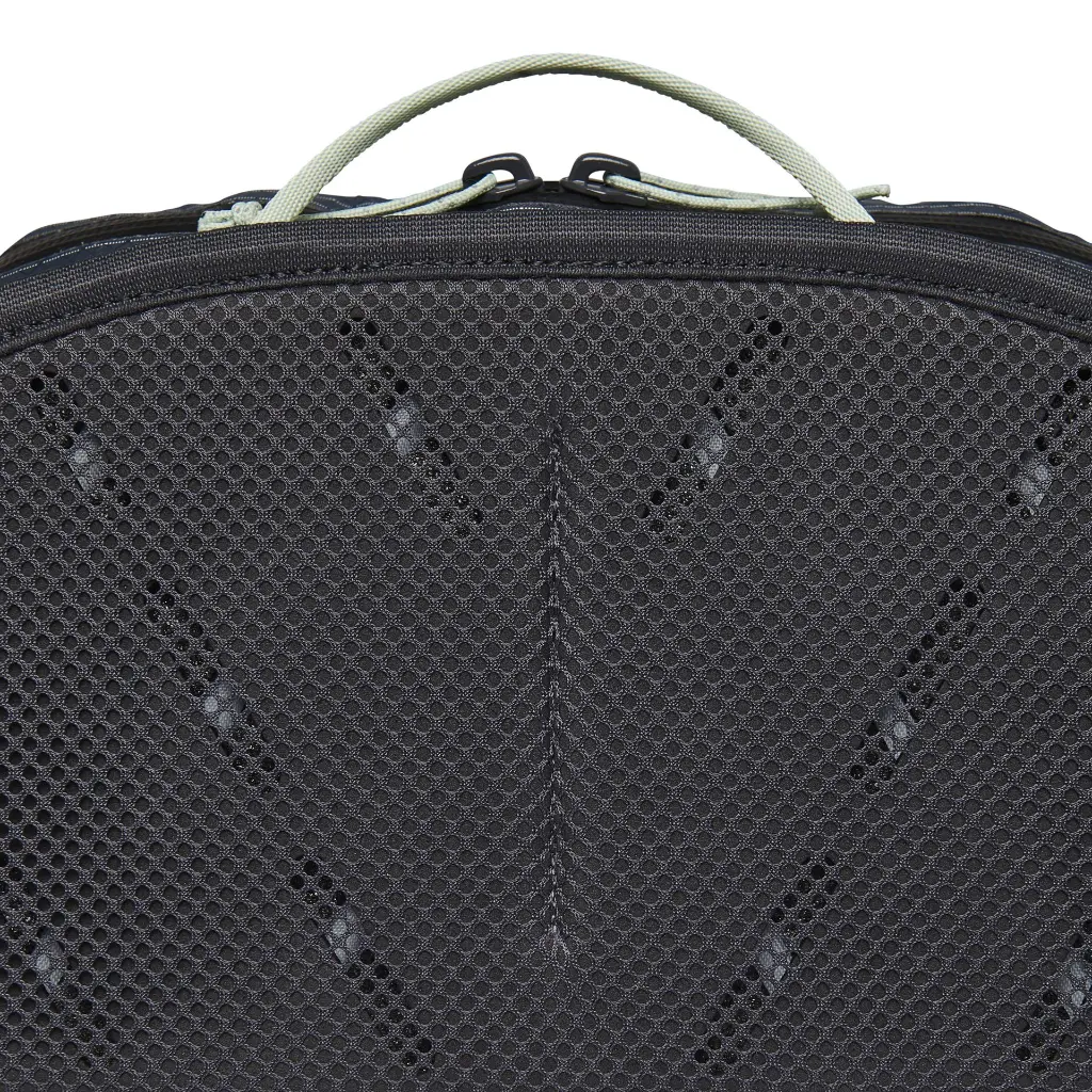 680025_9493_PURSUIT_6_WAIST_PACK_Carbon_Foam_Green_06.webp