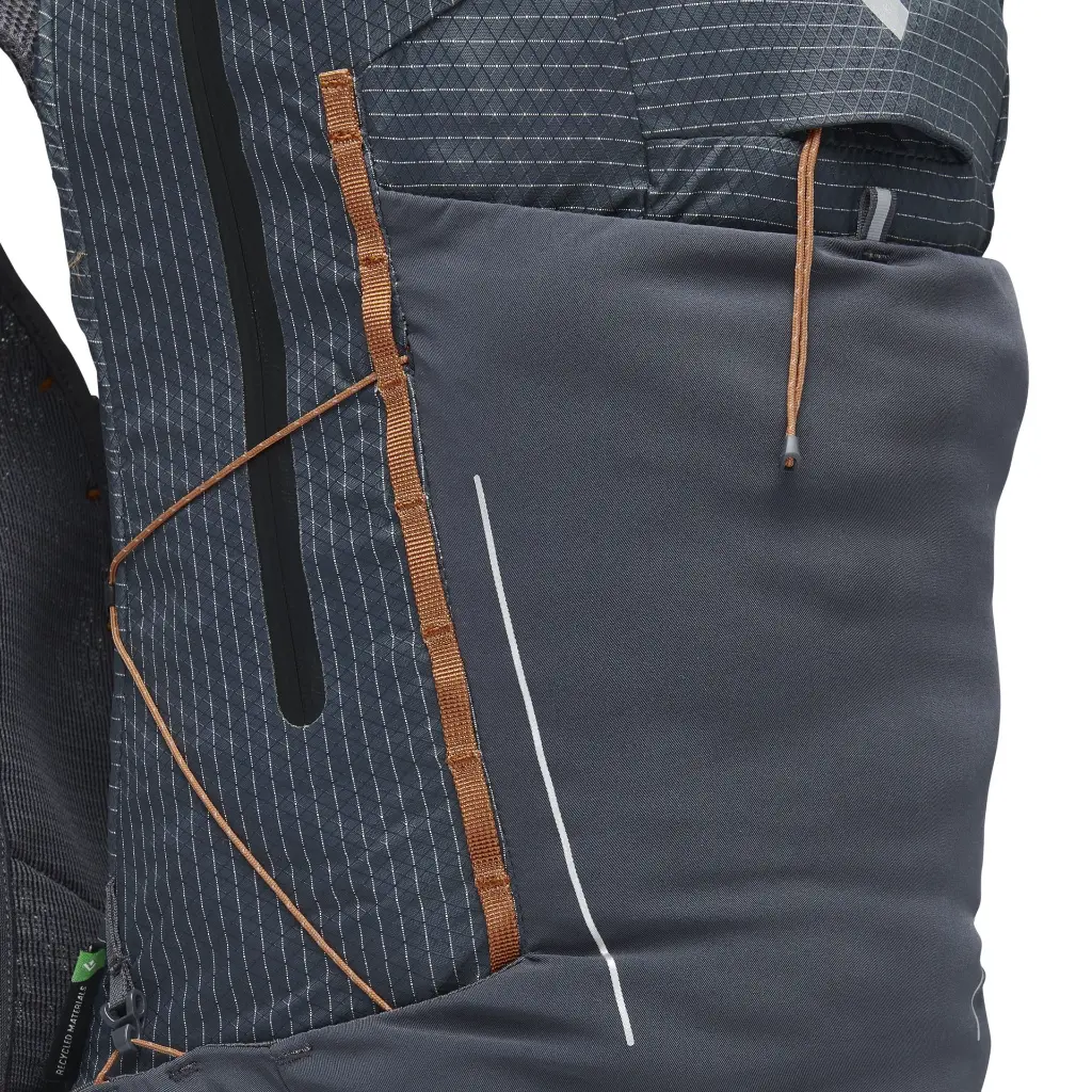 680028_9491_PURSUIT_30_BACKPACK_Carbon_Moab_Brown_04.webp
