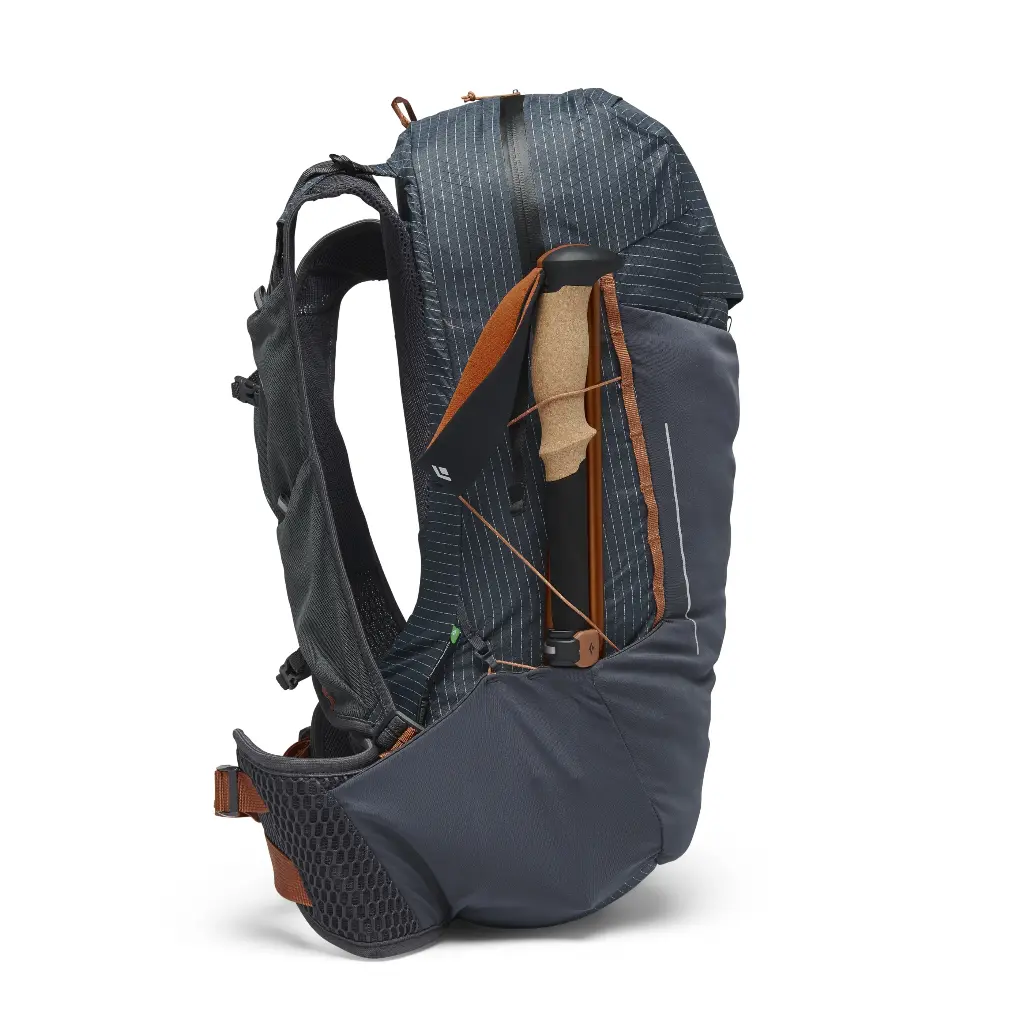 680028_9491_PURSUIT_30_BACKPACK_Carbon_Moab_Brown_07.webp
