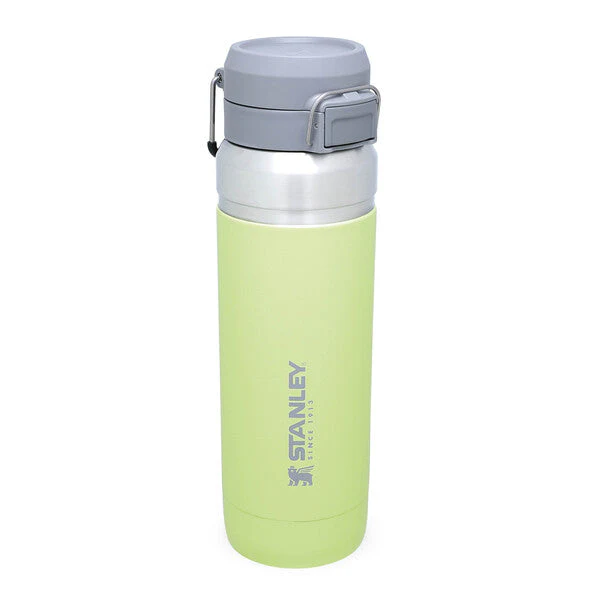 The Quick-Flip Water Bottle 1.06L / 36oz
